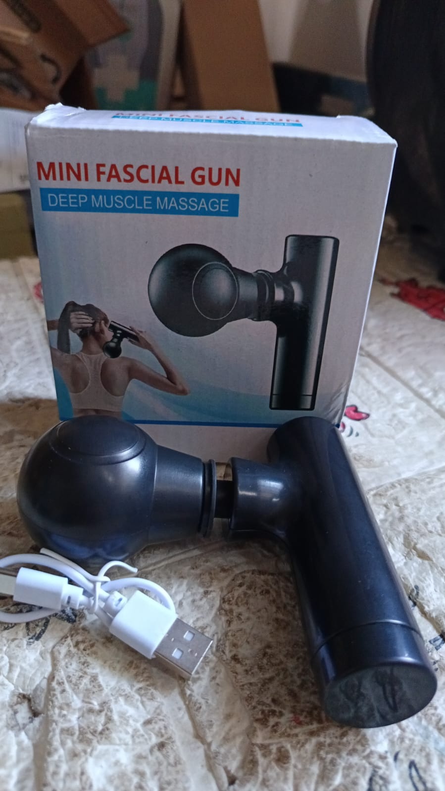 Black Mini Pocket Size Vibrator Full Body Massager Cordless One Button Operation For Body Pain Relaxation
