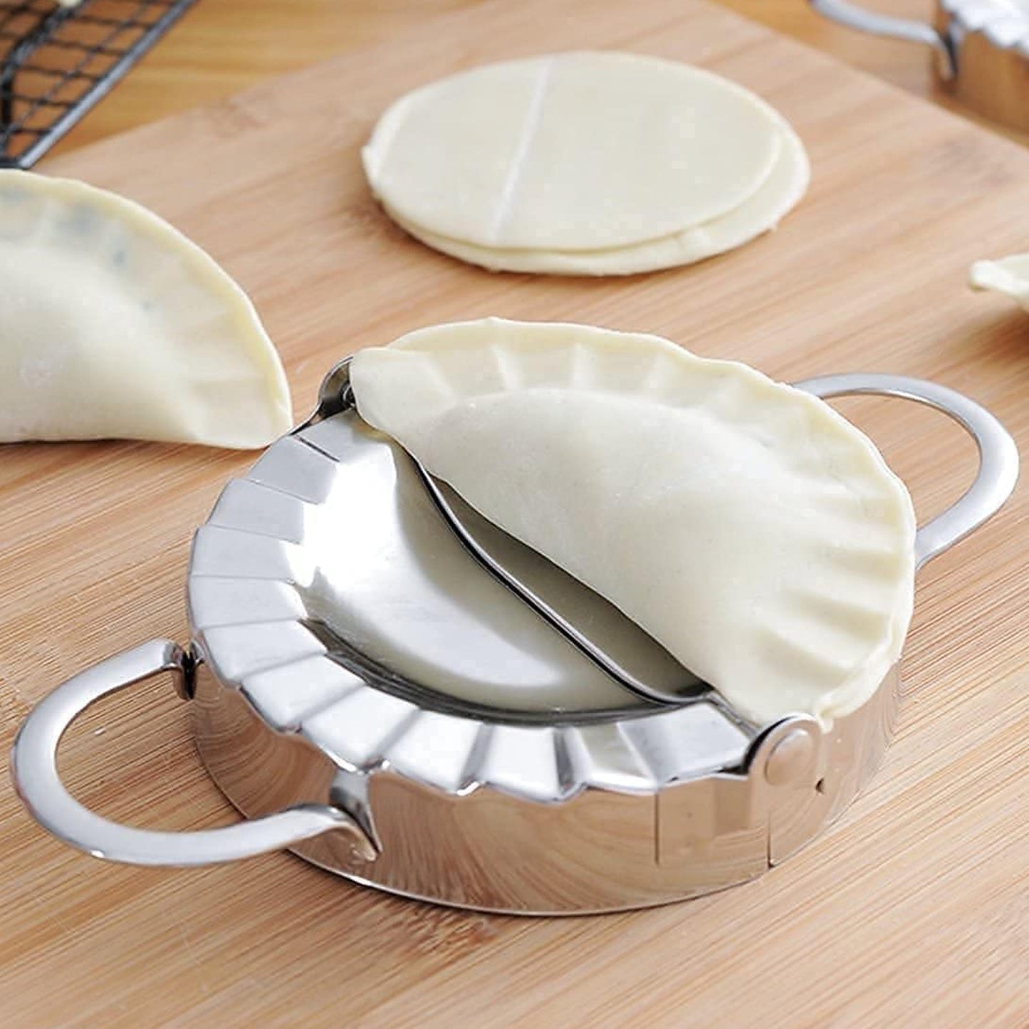 Dumpling Mold Never Rusty Strong Convenient Stainless Steel Dumpling Maker Durable For Home (1 Pc)