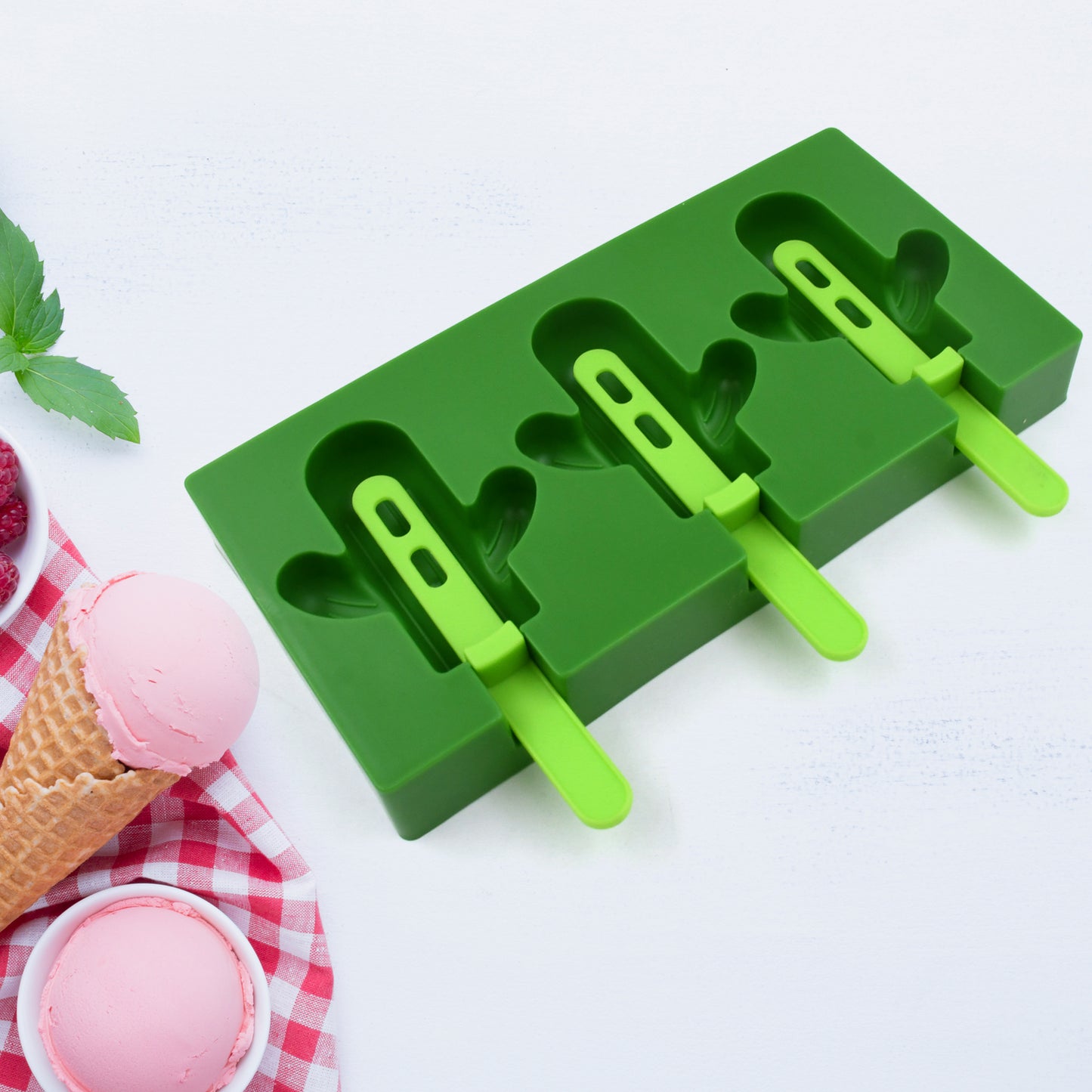 Ice Cream Mould Popsicle Mold Cactus Shape Ice Pop Molds Homemade Popsicle For Diy Ice Popsicle 3-cavity Summer Food Kitchen Tools (1 Pc)